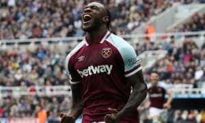 Англия клуби даҳшатли аварияга учраган юлдузи аҳволи ҳақида маълумот берди