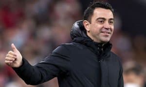 Хави керакмас ўйинчидан қутилиш йўлини топди