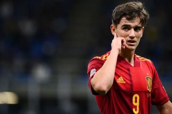 “Барса” ўйинчиси тарихга кирди