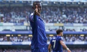 Расман! Бу ҳужумчи жамоада яна 9 йил қолади