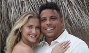 Роналдо ўзидан 14 ёш кичик қизга уйланди. Тўйга 400 киши келди (фото)