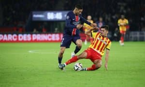 Икки суперклуб Ҳусанов учун дуэлга киришди