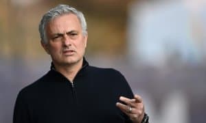 Моуриньо “Барселона” футболчисини чақирди