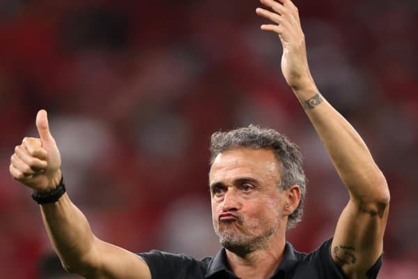 ПСЖ иккита катта трансферга қўл урмоқда