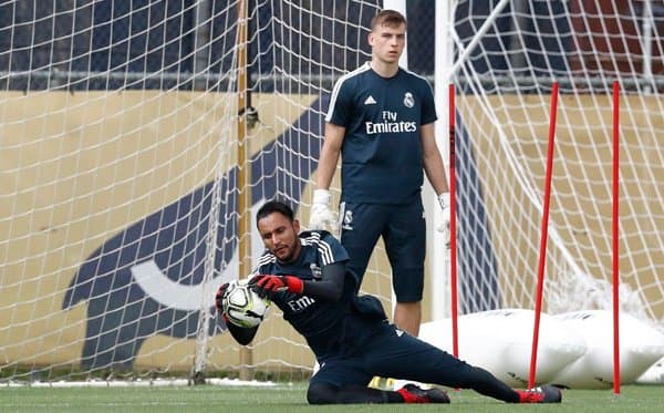 "Реал" футболчисини вақтлироқ ижарадан қайтариб олди