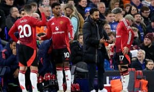 Бунақаси кетмайди: Аморим 10 нафардан зиёд футболчини ҳайдайдиган бўлди!