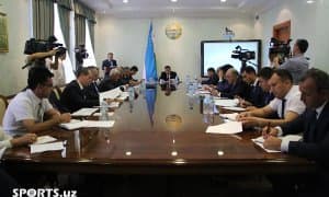 Жисмоний тарбия ва спорт вазирлигининг фаолияти танқидий кўриб чиқилди (фоторепортаж)