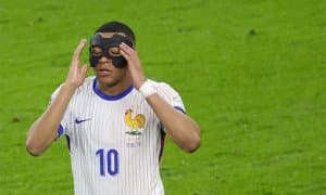 Мбаппе сардорликка лойиқ эмас, уни захирага михлаган бўлардим!