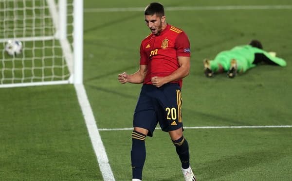 “Барселона” супертрансферни уддалади