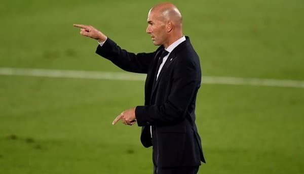 “Челси” суперфутболчининг “Реал”га ўтишига йўл қўймайди