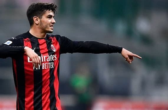 “Милан” “Реал” футболчисини ушлаб қолди