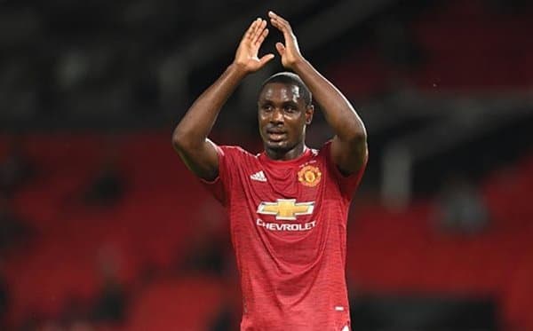 МЮ собиқ футболчиси "Ал-Шабаб"га ўтади