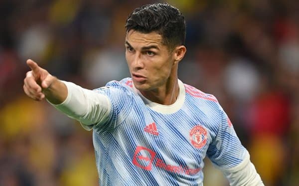 Роналду нимадан норози?