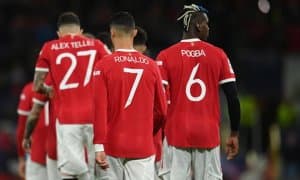 "Манчестер Юнайтед"ни қабул қилиб олган Рангник Роналду ва олти нафар юлдуздан воз кечди!