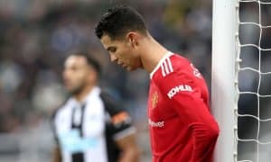 “Манчестер Юнайтед” ўйинчилари Роналдудан норози