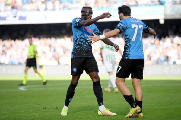 “Манчестер Юнайтед” зўр тўпурарга рекорд даражада харажат қилади