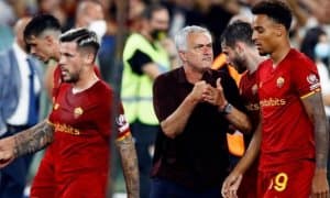 Моуриньо Испанияга футболчи жўнатади