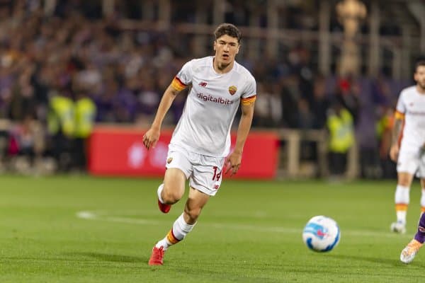 Бу ҳужумчи кетса, Шомуродовга жой очилади!