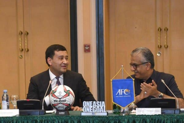 ОФК президенти Умид Аҳмаджоновга миннатдорчилик билдирди