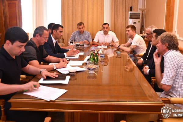 Равшан Эрматов ЎФАда терма жамоалар мураббийлари билан учрашув ўтказди