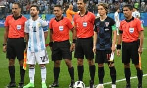 Равшан Эрматов ҳакамликка қайтмоқда ёхуд Ўзбекистон - Италия афсоналари ўртасидаги ўйинни афсонавий трио бошқаради