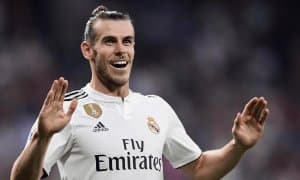 Бэйл супер мураббий қўл остида тўп суради