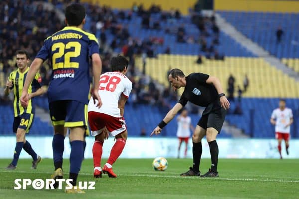 "Пахтакор" - "Насаф" (2:1) ўйинидаги ҳакамлик борасида жонли эфирда мулоқот ташкил этилади