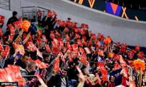 Петров кубоги. Мухлислар "Ҳумо"ни қутқарди