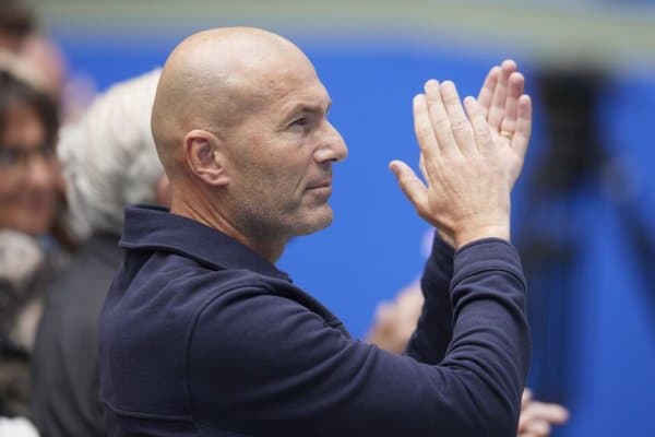 Юлдузлар талаби: Жамоани Зидан бошқарсин!