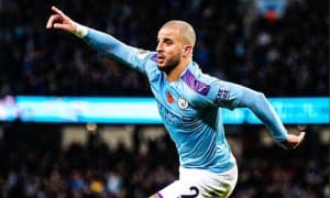 Карантинни тўрт марта бузган футболчи Манчестердан кетади