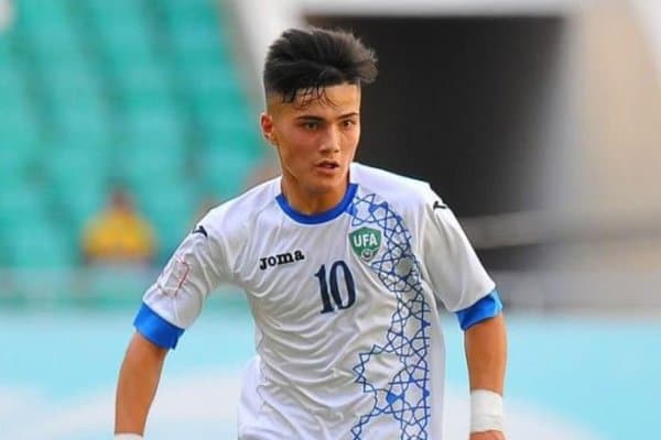 Жасурга Туркия ва Испаниядан аниқ таклифлар бор!