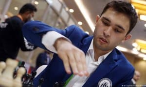 "Airthings Masters": Нодирбек Якуббоев собиқ жаҳон шахмат тожи эгасини иккинчи бор мағлуб этди