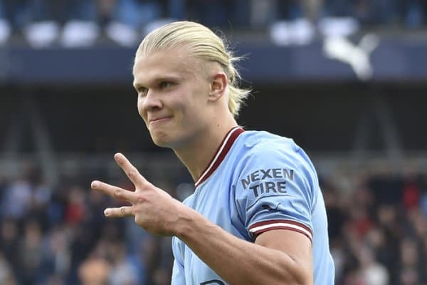 Энг зўр хет-трикчи ким? (Топ-15)