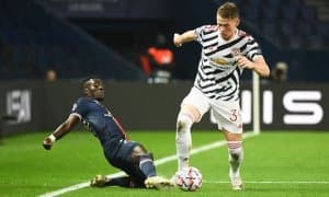 "Манчестер Юнайтед" футболчиси ПСЖга қарши "битта кўз" билан ўйнади