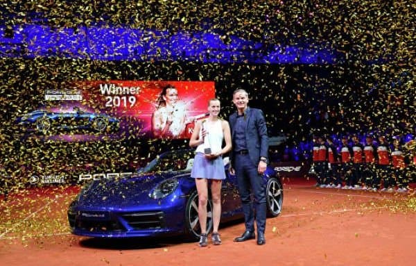 Петра Квитова Германиядан "Porsche"да қайтди