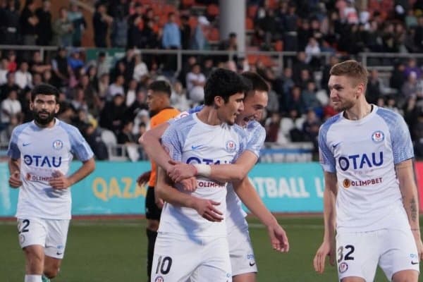 Легионеримиз иккита супергол орқали биринчи ўринга кўтарилди!