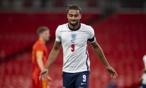 Энг бадавлат клуб Англия ҳужумчисини олади