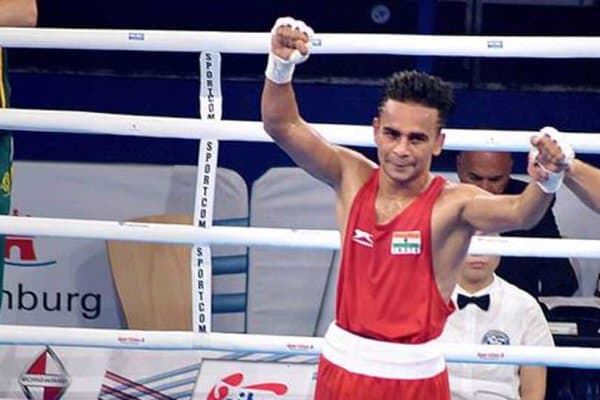 ЖЧ. Зоиров финалда Амитга қарши жанг қилади