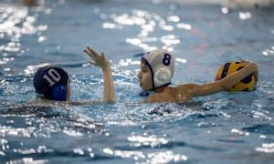 Сув полочилар Тошкентда беллашмоқда