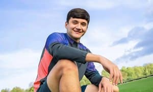 "Манчестер Сити" нега айнан Ҳусановни танлади?