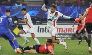 ПСЖ бешинчи дивизон жамоасини сўнгги дақиқаларда урилган голлар эвазига таслим этди (Видеошарҳ) 