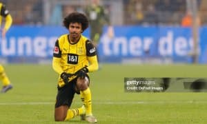 "Наполи" "Боруссия" страйкерини ўз сафига қўшиб олмоқчи