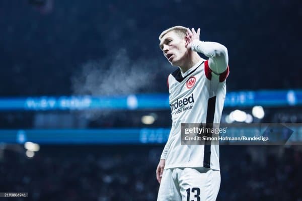 Бундеслига. "Айнтрахт" "Боруссия"ни таслим қилди