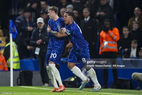 "Челси" ҳужумчилар олишдан "тўймаяпти"