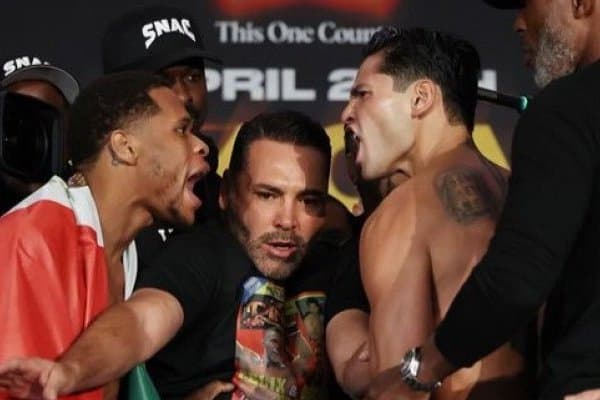 Икки ажойиб боксчи бир оқшомда рингга кўтарилади