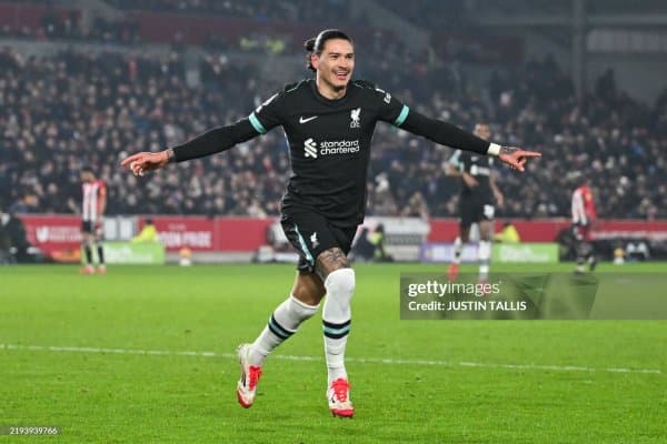 АПЛ. "Ливерпуль" сўнгги дақиқаларда голлар уриб, 3 очкони илиб кетди 