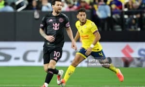 Собиқ футболчи Мессига жавоб қайтарди: "Сен профессионал эмаслигингни кўрсатдинг"