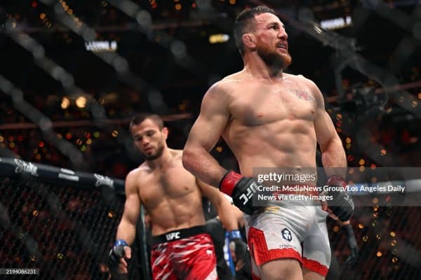 Қўлидан жароҳат олган Умар Нурмагомедов фаолиятини якунладими? 