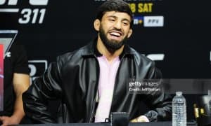 Арман Царукянга Ислом Махачев билан жангга тайёрланиш қанчага тушди?