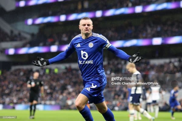 АПЛ. "Лестер" камбэк амалга ошириб, "Тоттенхэм"дан устун келди